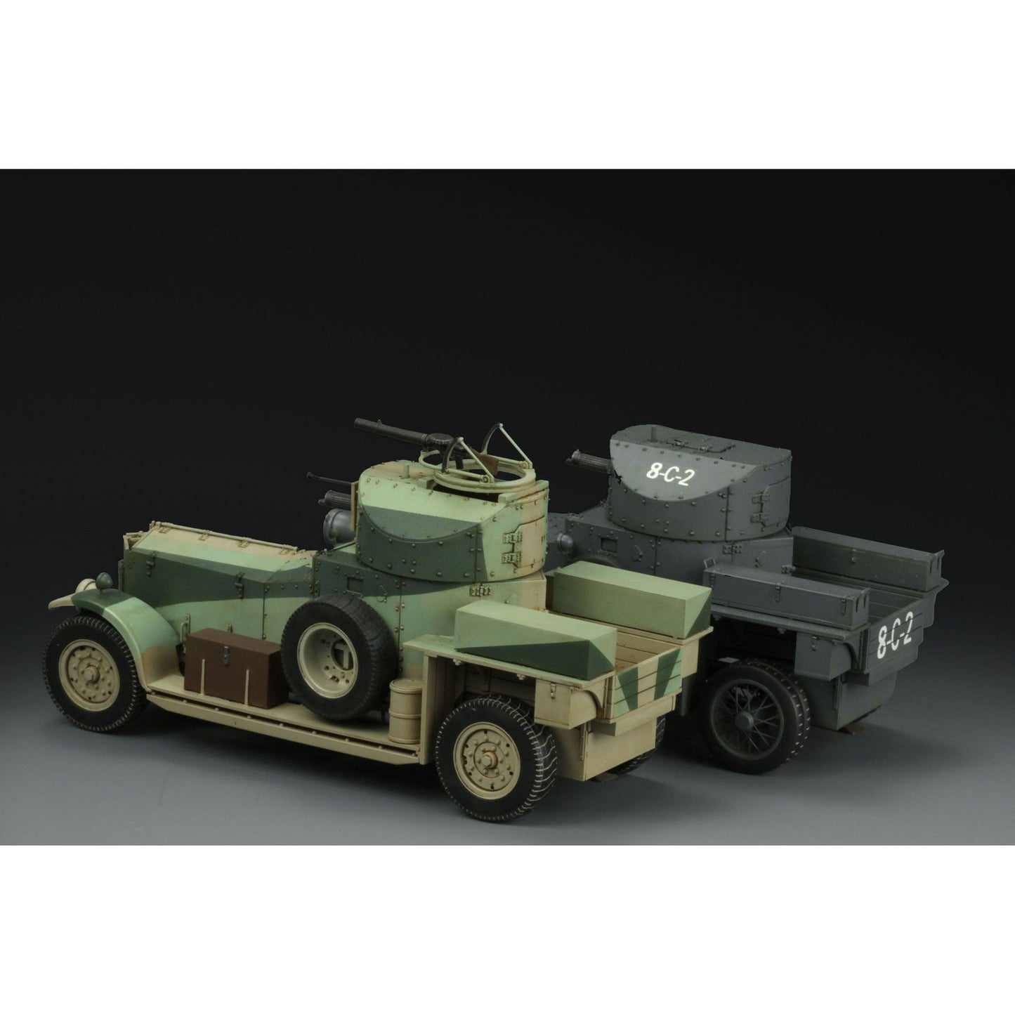 1/35 British RR Armored Car Pattern 1914/1920 Plastic Model Kit