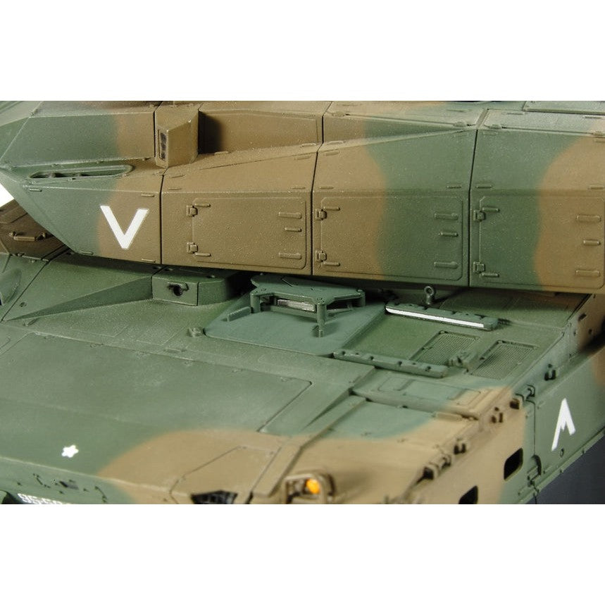 1/35 JGSDF Type 10 Tank