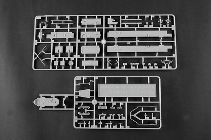 1/350 French Navy Helicopter Cruiser Jeanne d’Arc 2008 Plastic Model Kit
