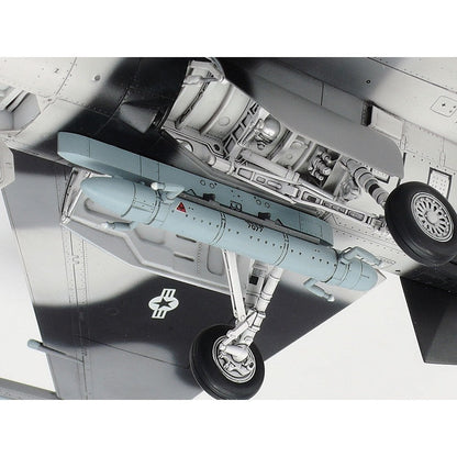 1/48 F16C/N Aggressor/Adversary