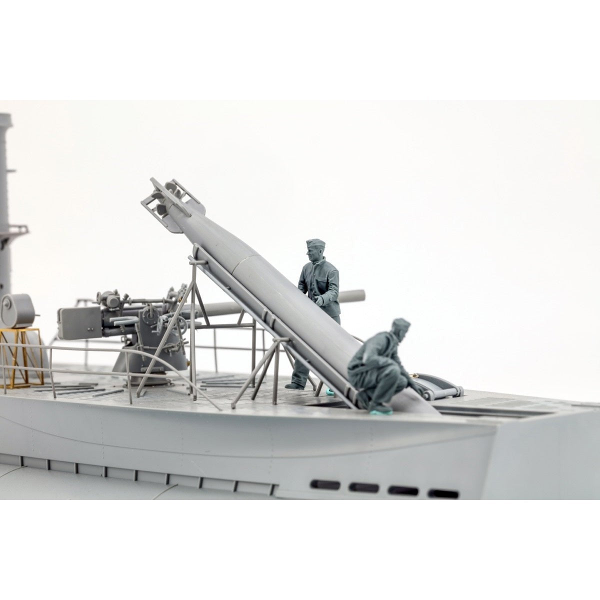 1/35 German Submariners & Commanders (Loading) Plastic Model Kit