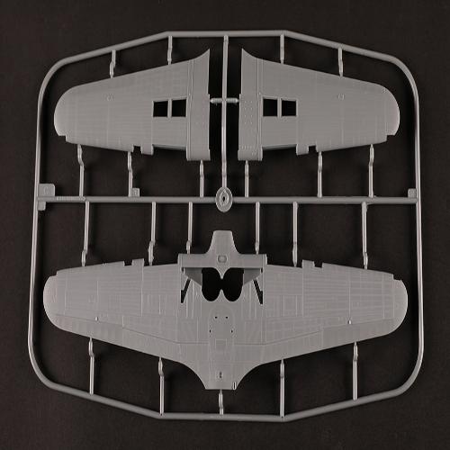 1/48 Hawker Hurricane Mk.II C Plastic Model Kit