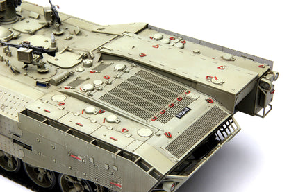 1/35 Israel Heavy Armoured Personnel Carrier Achzarit Early