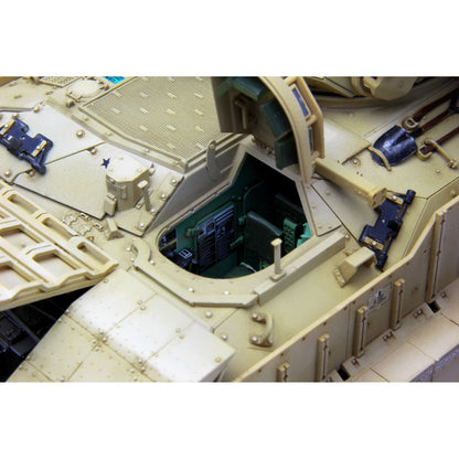 1/35 U.S. Infantry Fighting Vehicle M2A3 Bradley with Busk III