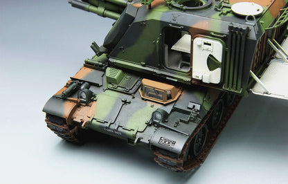 1/35 French AUF1 155mm Self-Propelled Howitzer