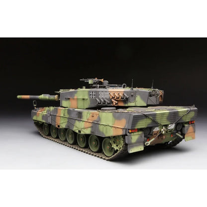 1/35 German Main Battle Tank Leopard 2 A4