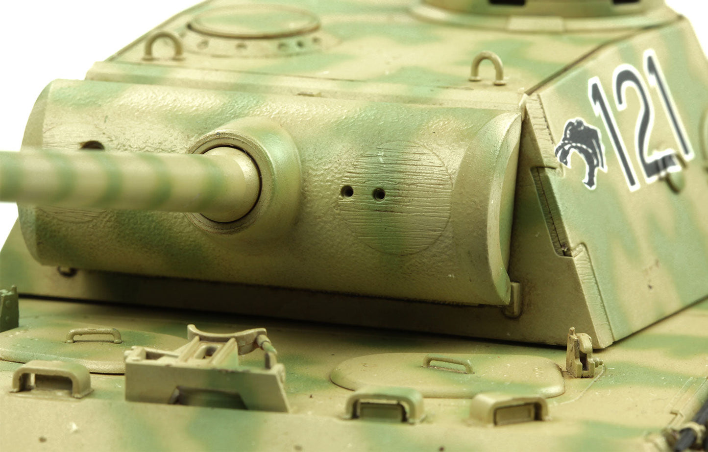 1/35 German Medium Tank Sd.Kfz.171 Panther Ausf.D