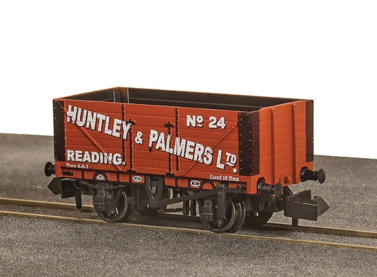 N 9ft 7-Plank Open Wagon "Huntley & Palmers No.24"