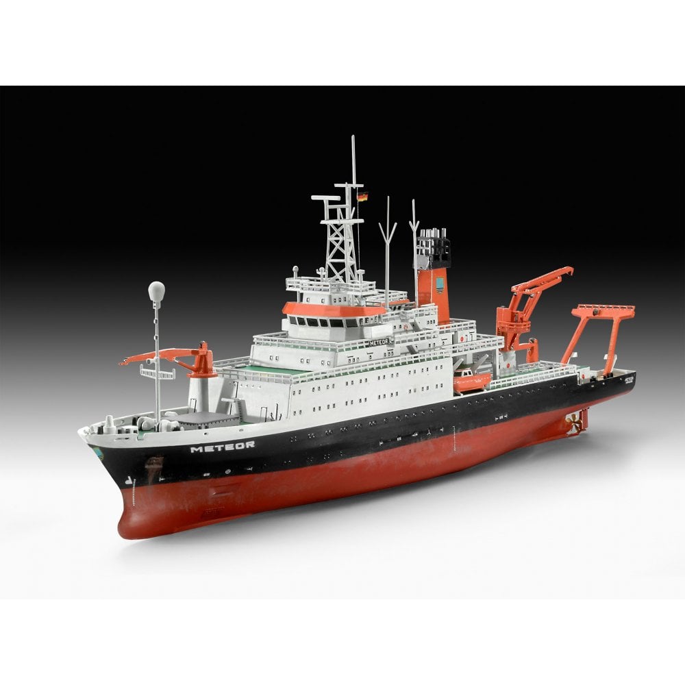 1/300 German Research Vessel Meteor