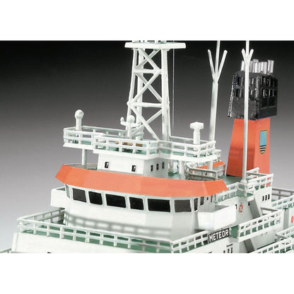 1/300 German Research Vessel Meteor