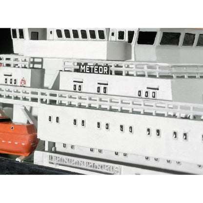1/300 German Research Vessel Meteor