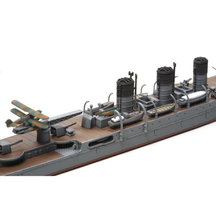 1/700 Abukuma Light Cruiser