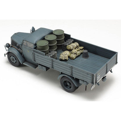 148 German 3T 4x2 Cargo Truck