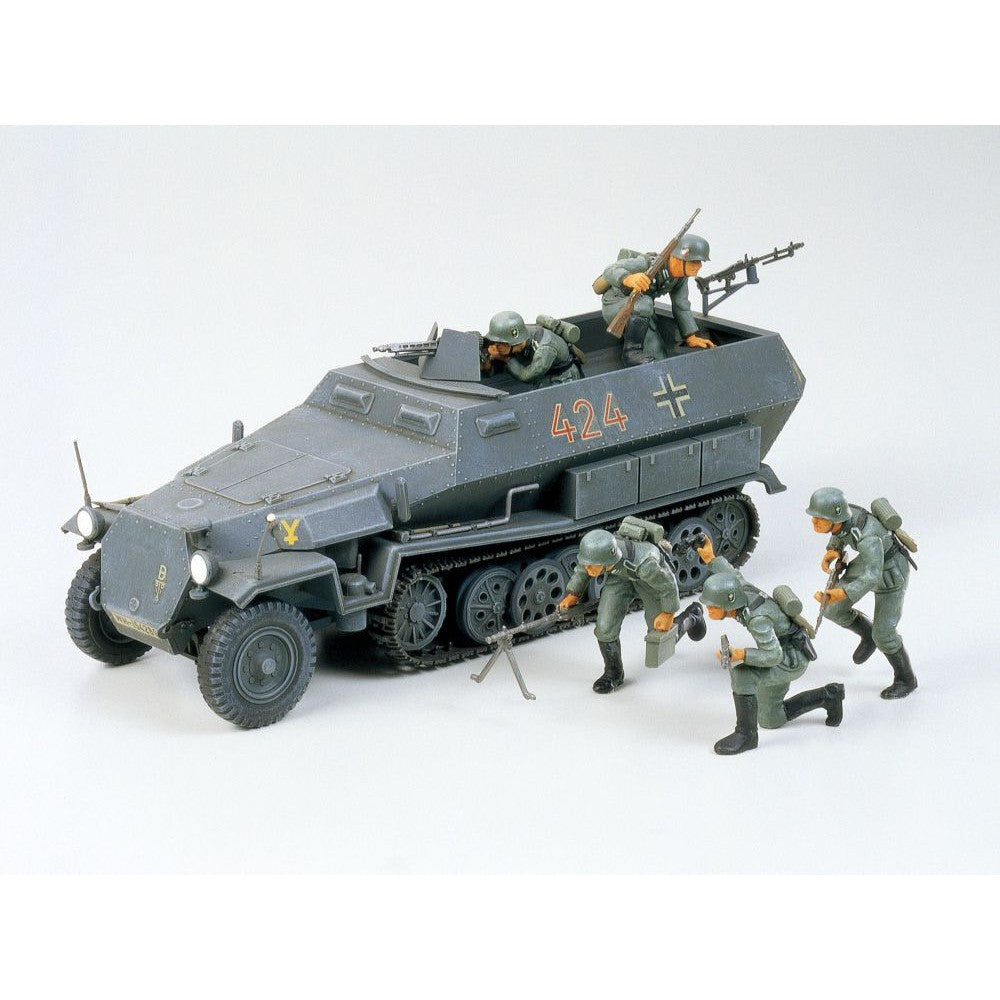 HANOMAG SD.KFZ. 251/1