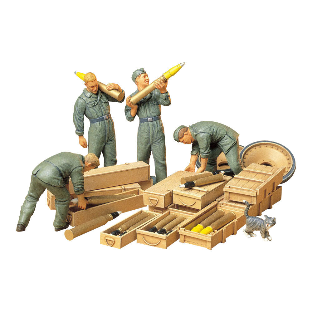 1/35 German Tank Ammo Loading Crew