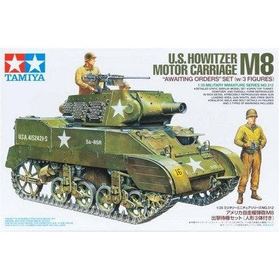 1/35 US Howitzer Motor Carriage M8   Awaiting Orders   Set w/ 3 Figures