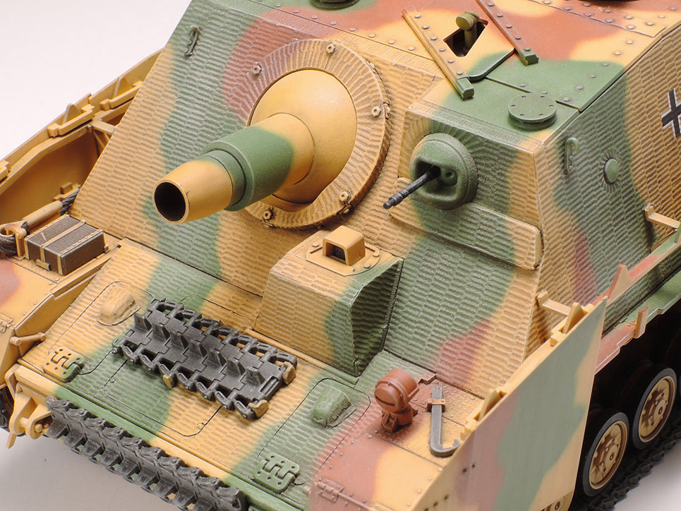 1/35 Sd.Kfz.166 Sturmpanzer IV German Assault Tank IV Brummbar Late Production