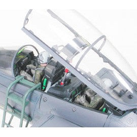 1/32 Boeing F15E Strike Eagle with Bunker