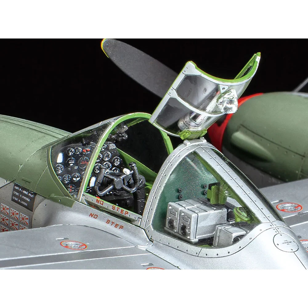 1/48 P38 J Lightning