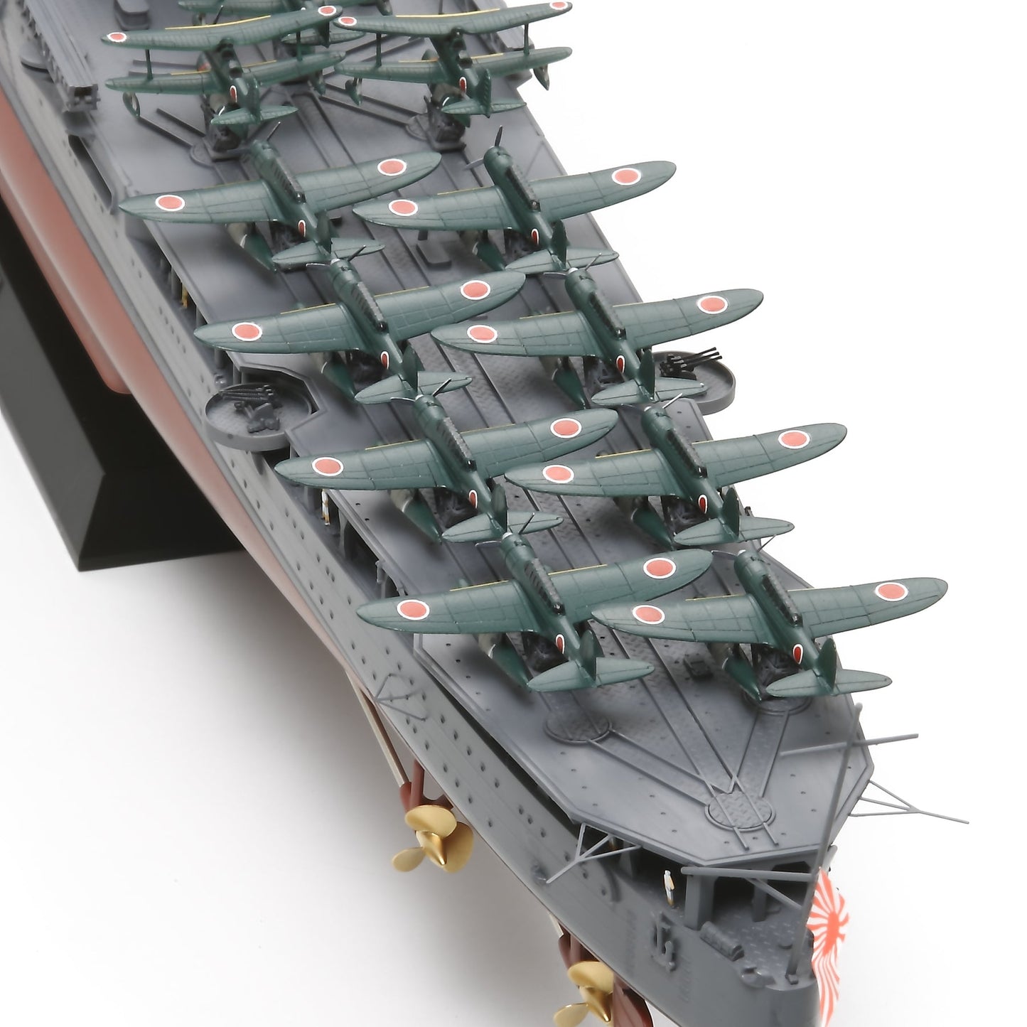 1/350 Japanese Aircraft Carrying Cruiser Mogami
