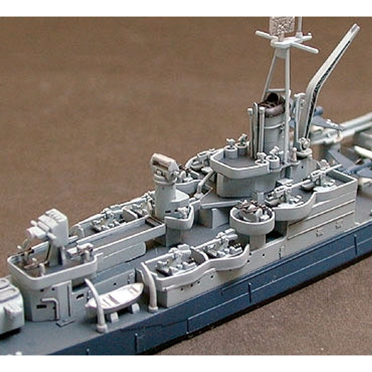 1/700 US Navy CA35 Indianapolis