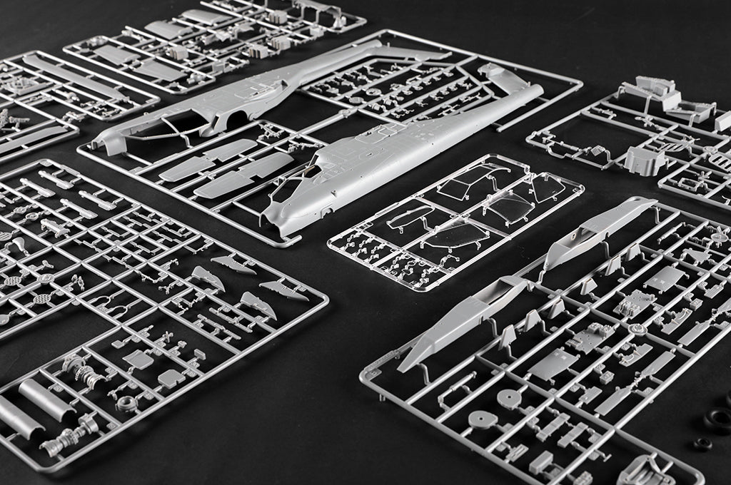1/35 AH-64A Apache Early Plastic Model Kit