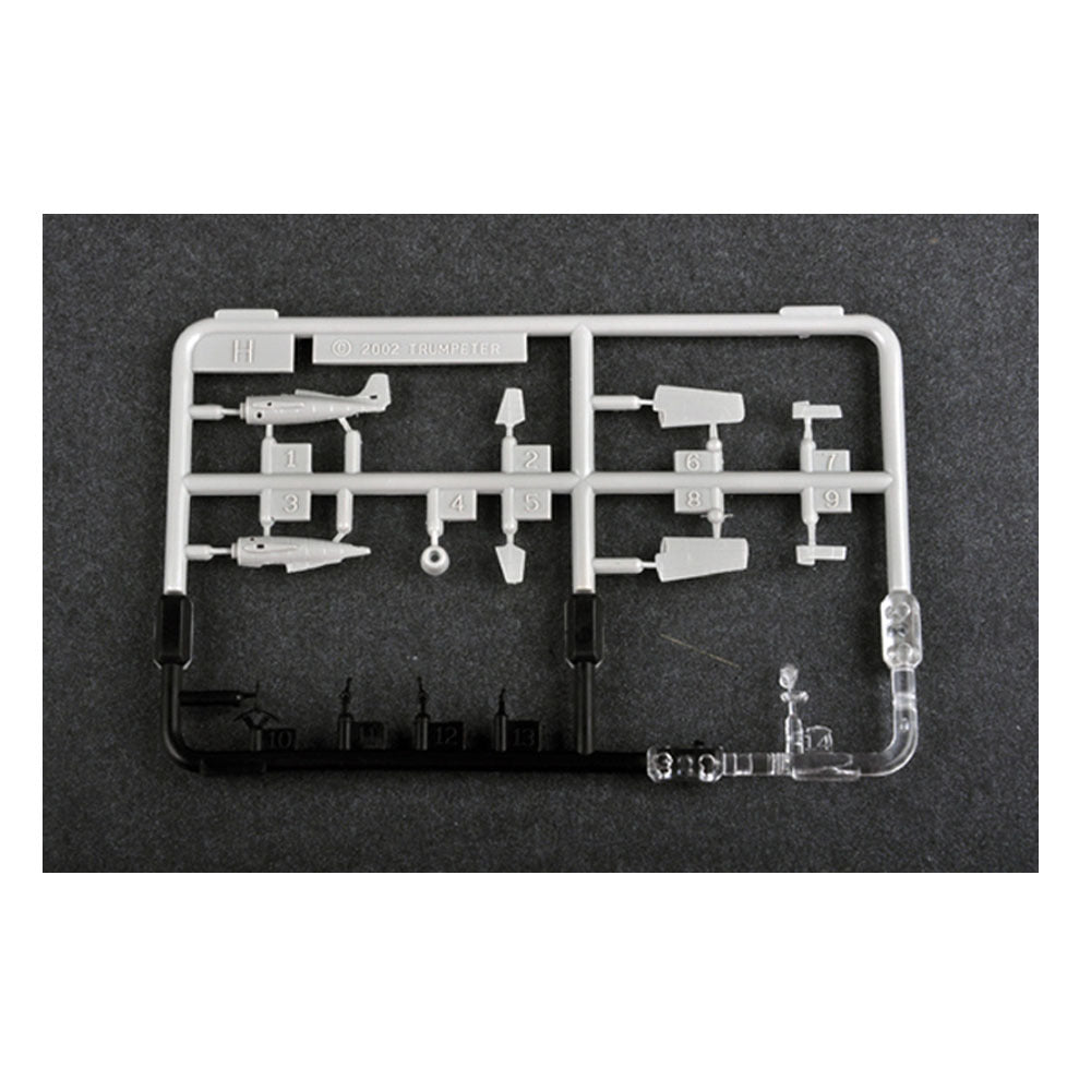 06202 1/350 F4F4 Wildcat 10pcs./box Plastic Model Kit