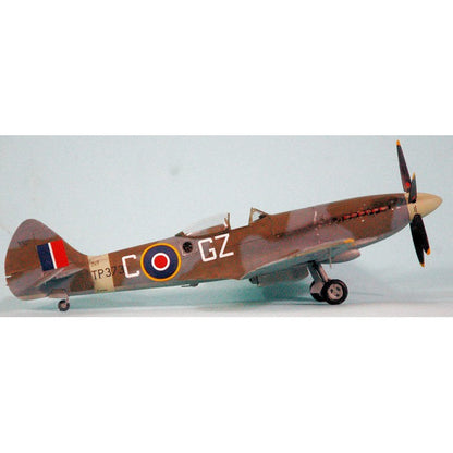 1/48 Supermarine Spitfire F Mk.XVIII